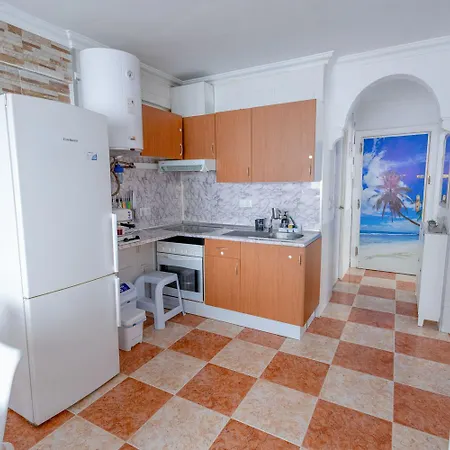 Habitacion A 7 Mins Centro Turistico Torremolinos Exterior photo