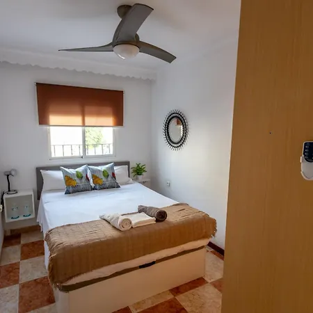 Habitacion A 7 Mins Centro Turistico Torremolinos Exterior photo